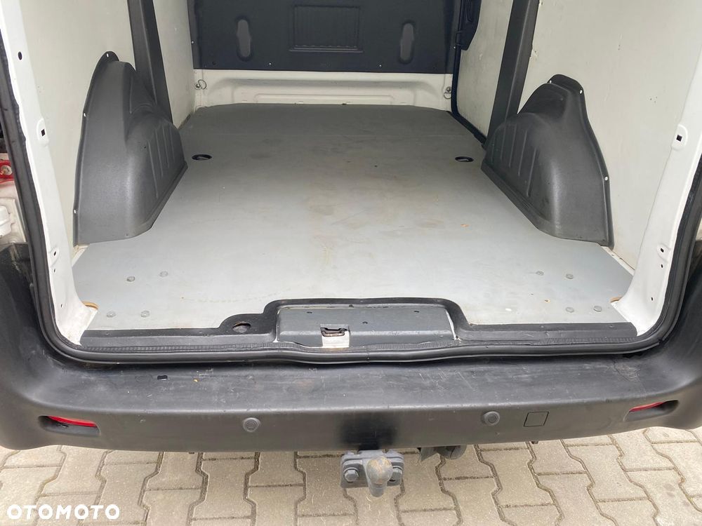 Peugeot Expert - 26