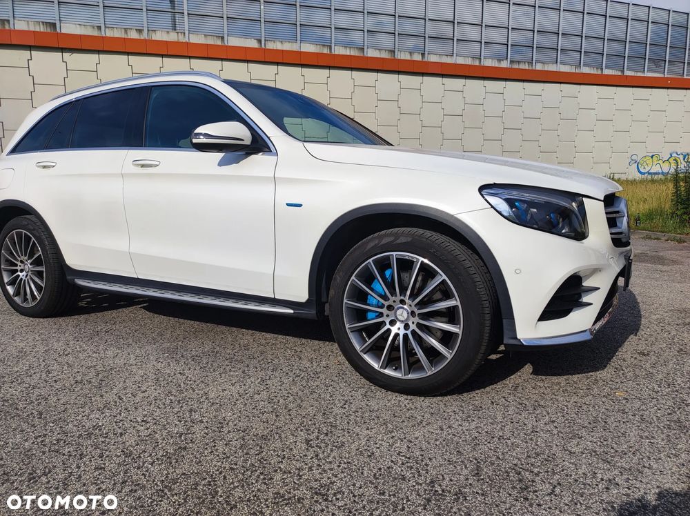 Mercedes-Benz GLC - 1