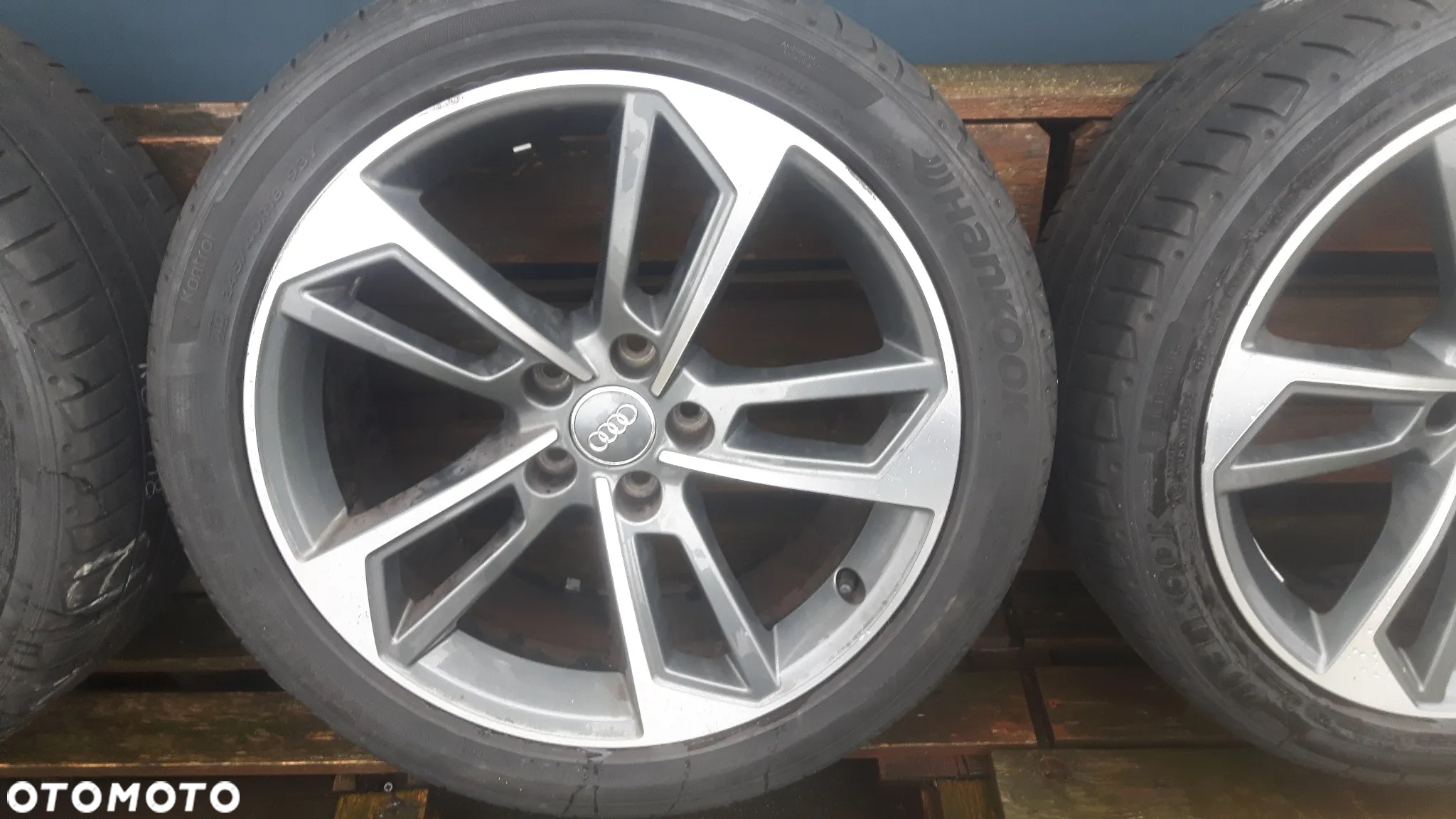 AUDI A4 B9 A5 8W ALUFELGI KOŁA 18" 5X112 - 4