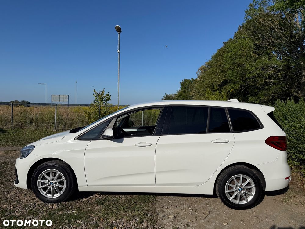 BMW Seria 2 216d GT - 4