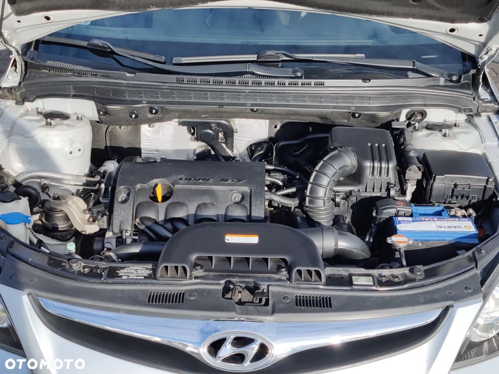 Hyundai i30 1.4 Premium - 17