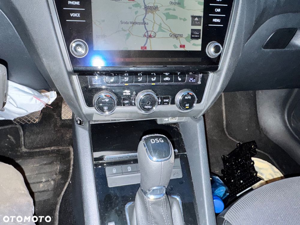 Skoda Octavia 2.0 TDI DSG Tour - 21