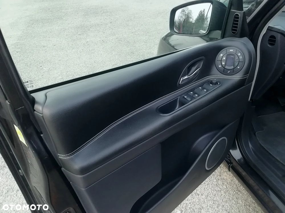 Renault Grand Espace 2.0 dCi Alcantara - 11