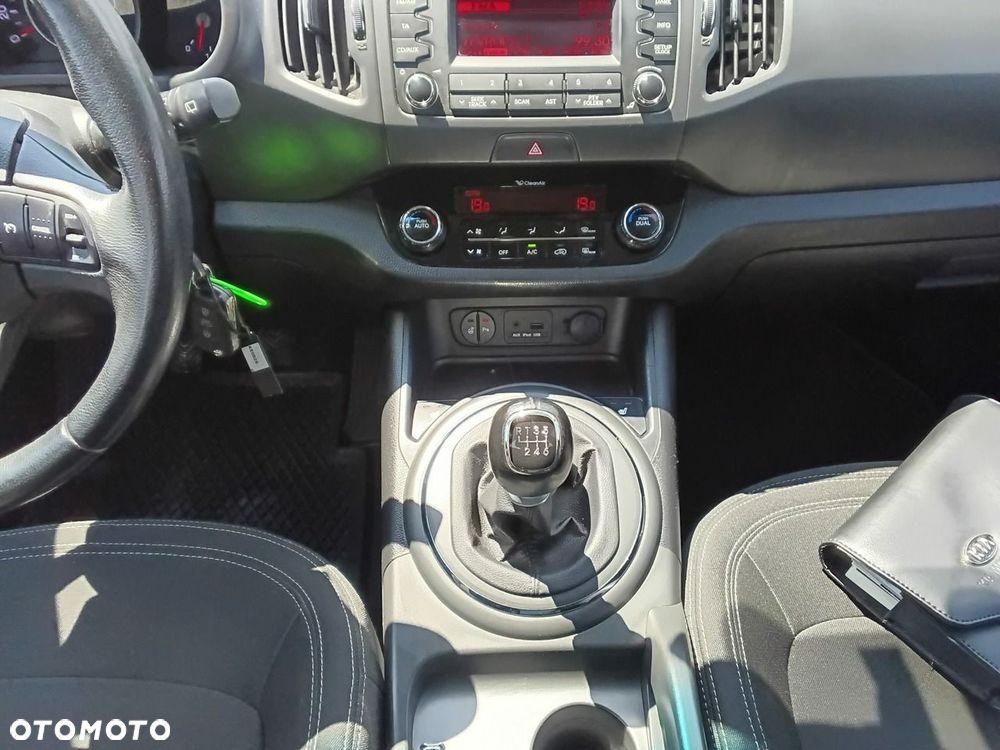 Kia Sportage - 16