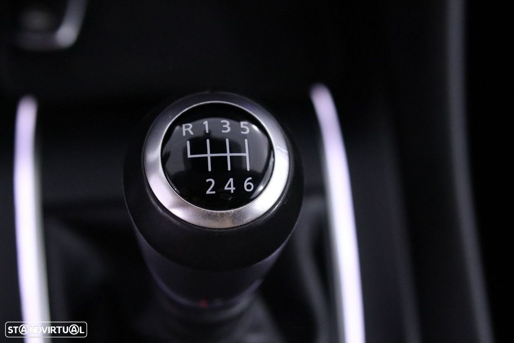 Nissan Qashqai 1.3 DIG-T N-Connecta - 17