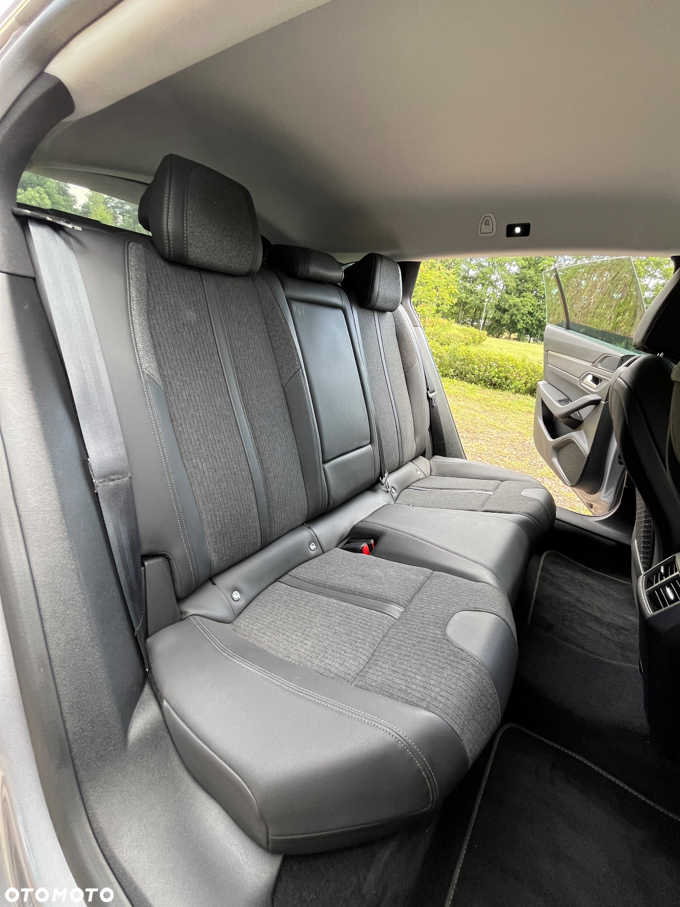 Peugeot 508 1.6 PureTech HYbrid PHEV Allure Pack S&S EAT8 - 29