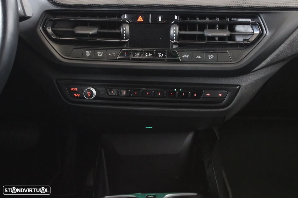 BMW 116 d Line Sport Auto - 21