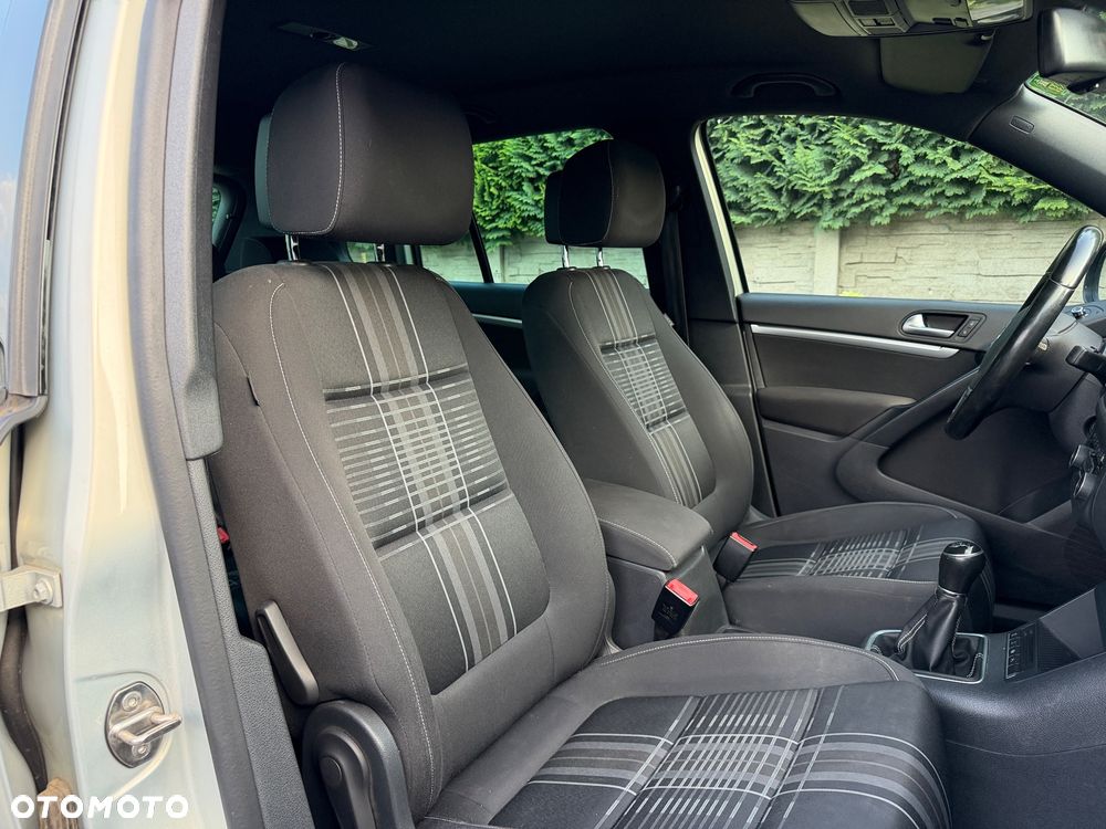 Volkswagen Tiguan - 15