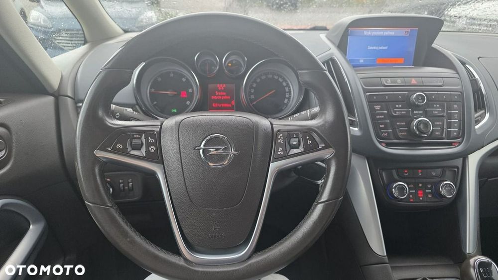 Opel Zafira - 15