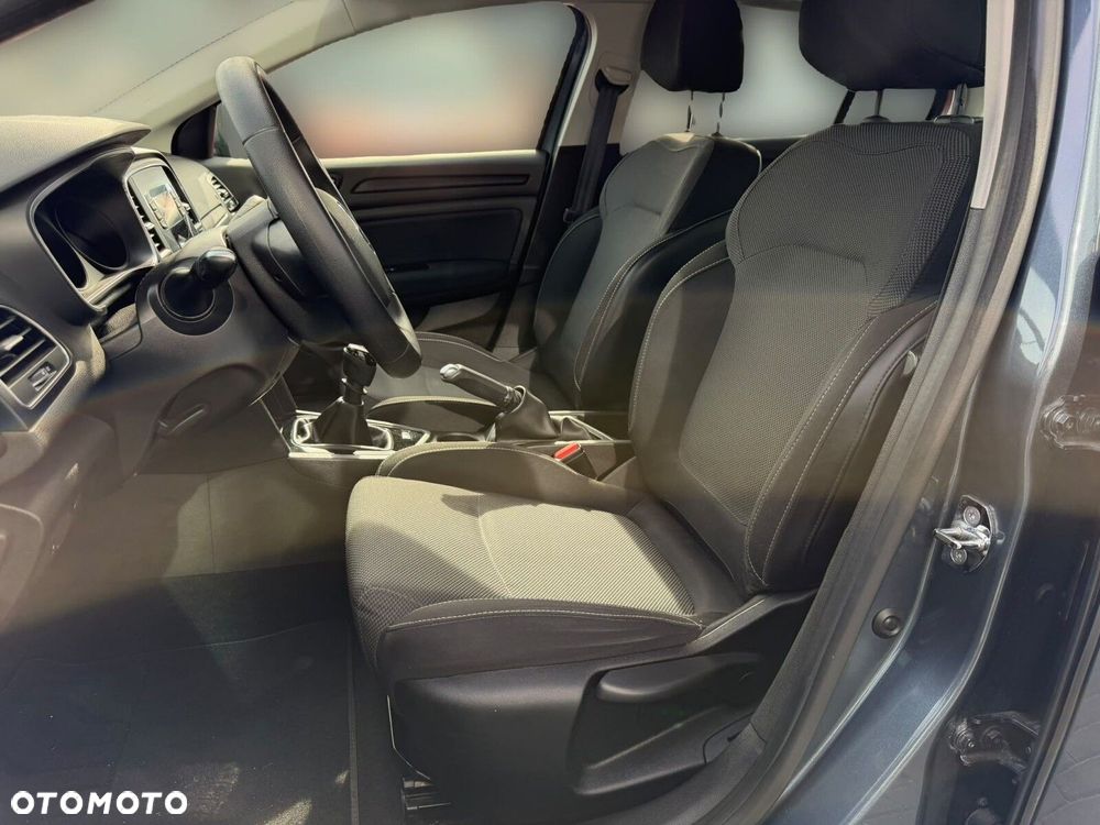 Renault Megane - 11