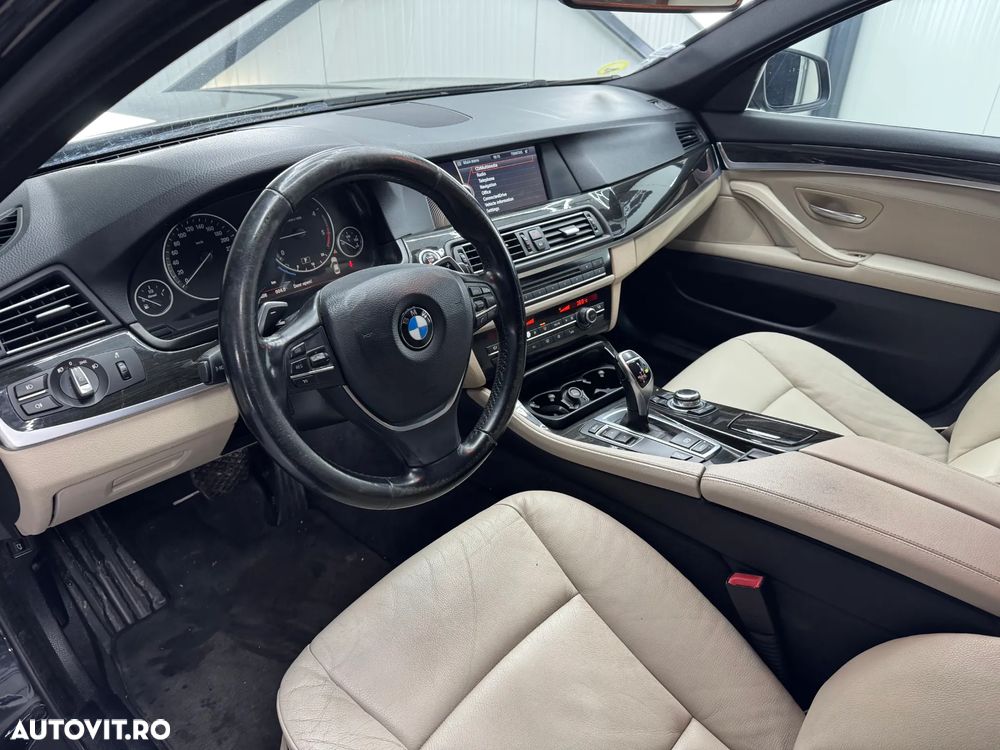 BMW Seria 5 520d Aut. - 22