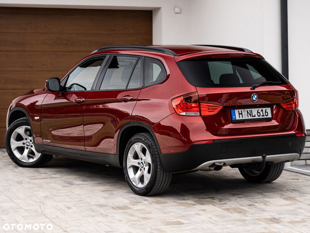 BMW X1 xDrive18d - 17
