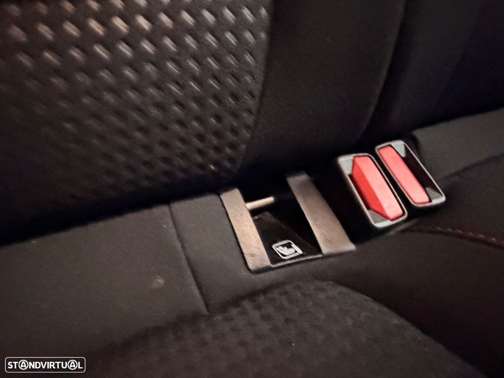 Ford Focus 1.0 EcoBoost MHEV ST-Line Aut. - 36