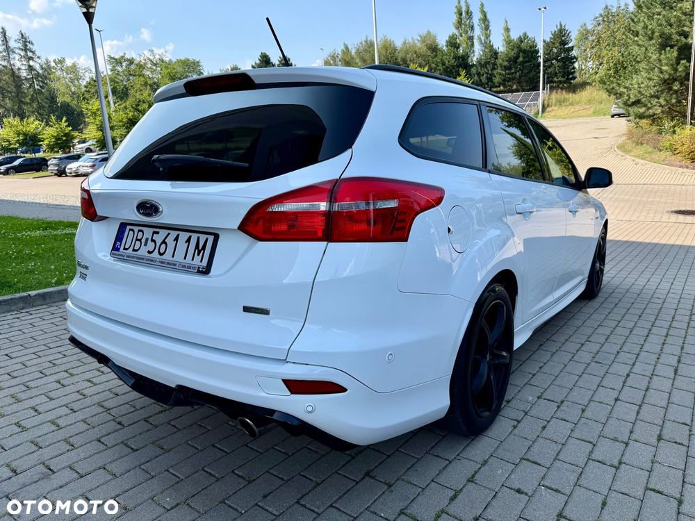 Ford Focus 1.5 EcoBoost STart-Stopp-System ST-LINE - 5
