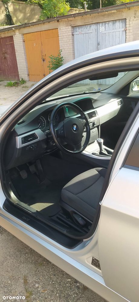 BMW Seria 3 - 10