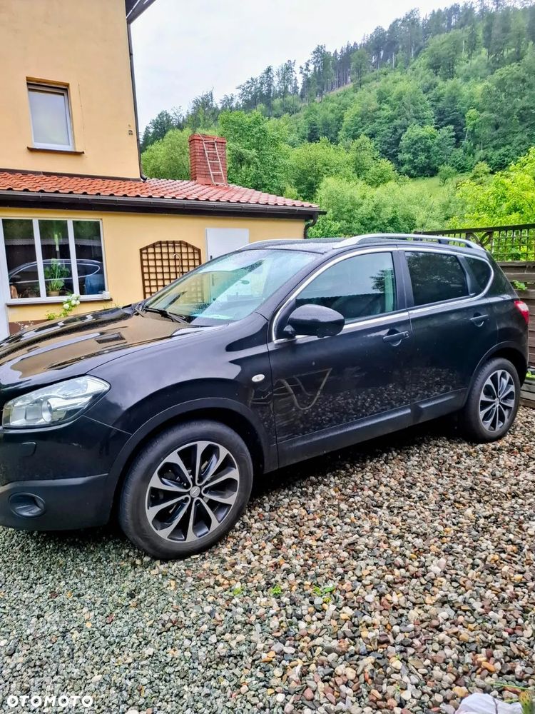 Nissan Qashqai - 1