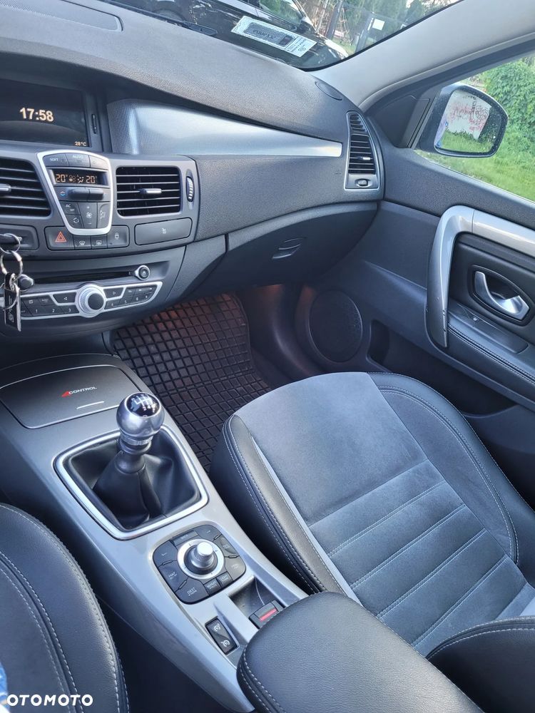 Renault Laguna - 12