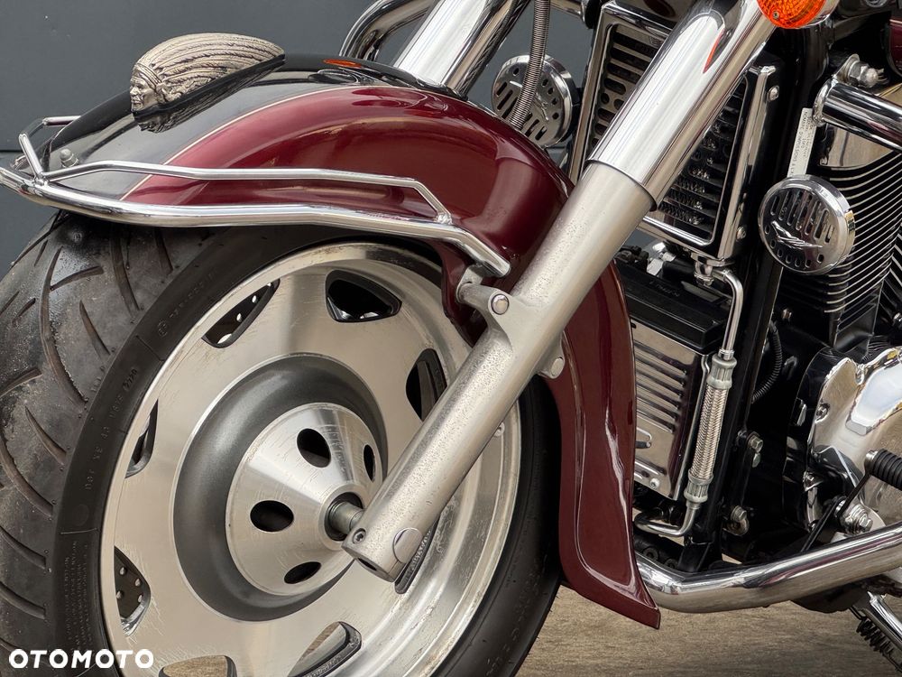 Suzuki Intruder - 37