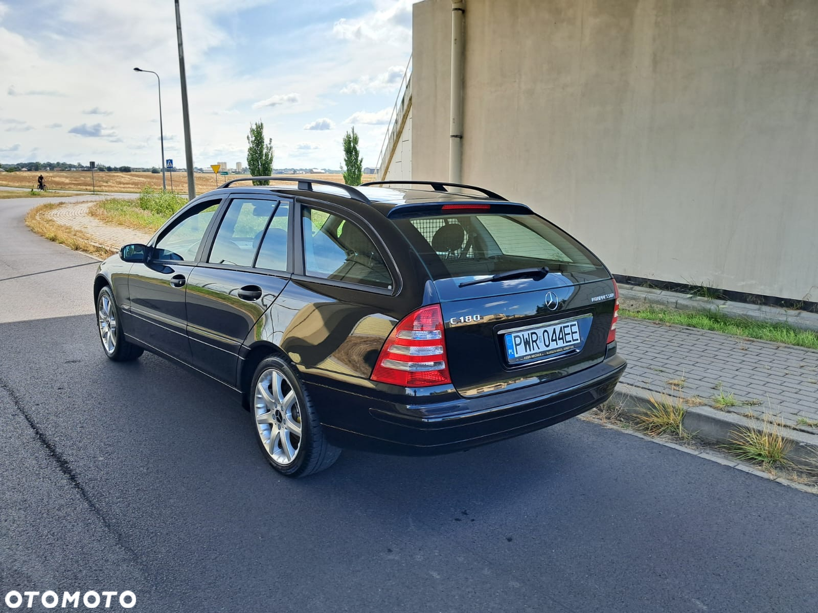 Mercedes-Benz Klasa C 180 T Kompressor Classic - 4