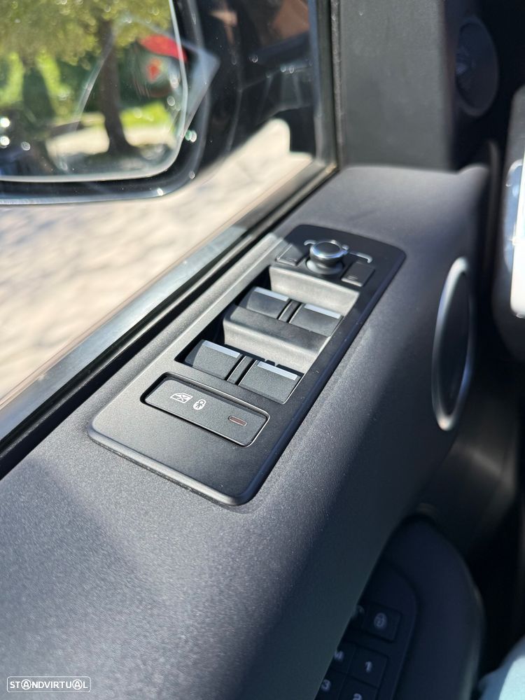 Land Rover Discovery 3.0 SD6 HSE - 20