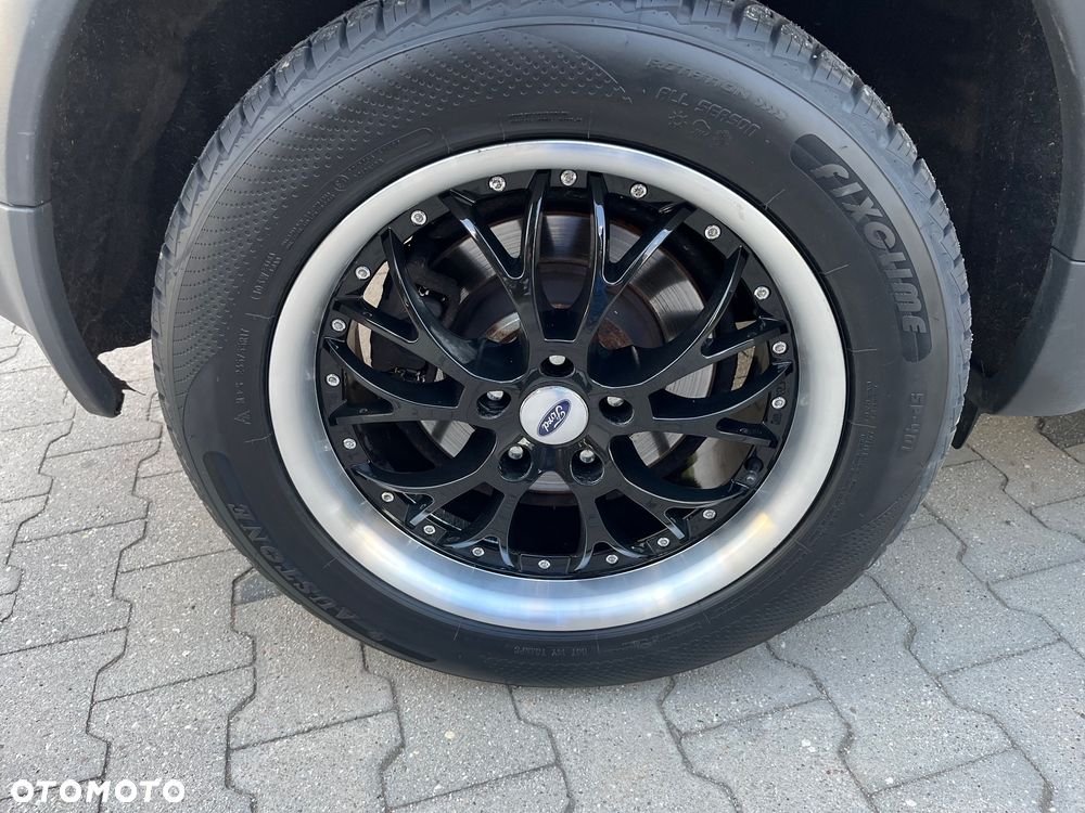 Ford Kuga 2.0 TDCi 4x4 Titanium - 37