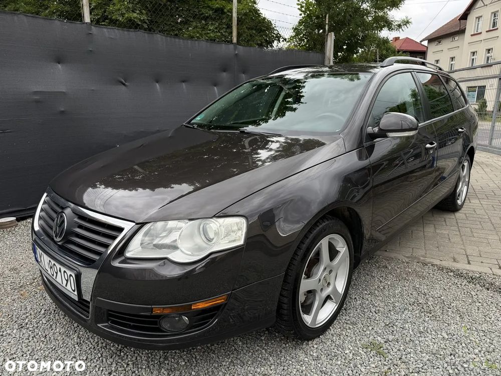 Volkswagen Passat 1.6 - 4