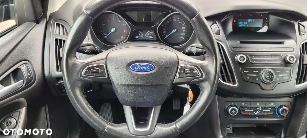 Ford Focus - 19