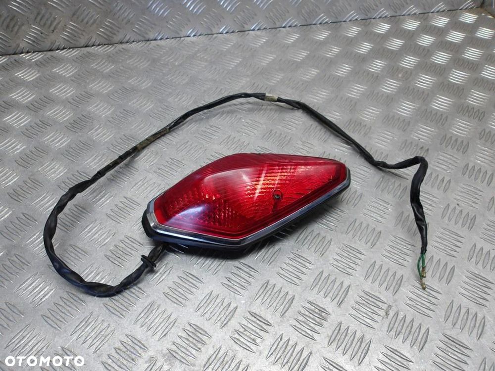 Lampa tylna HONDA VTX 1800 R/S 02-05r   PN. 33701-MCV-671 - 1