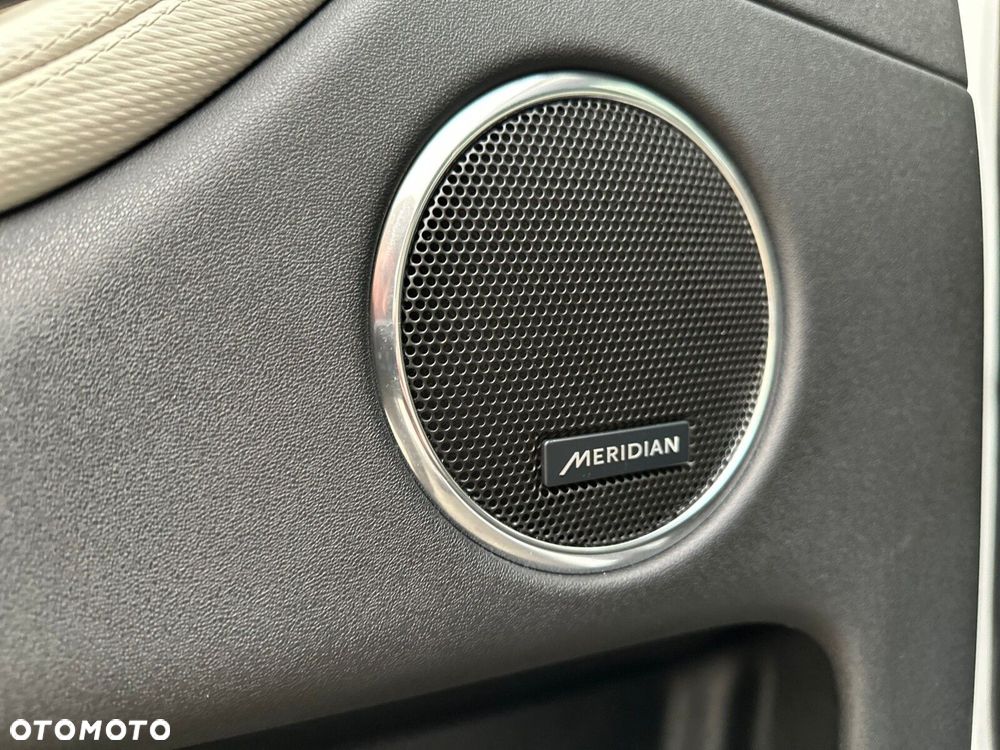 Land Rover Discovery Sport - 36