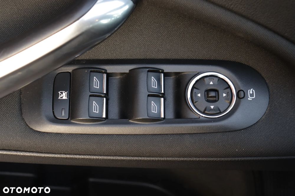 Ford Mondeo 2.0 TDCi Titanium - 19