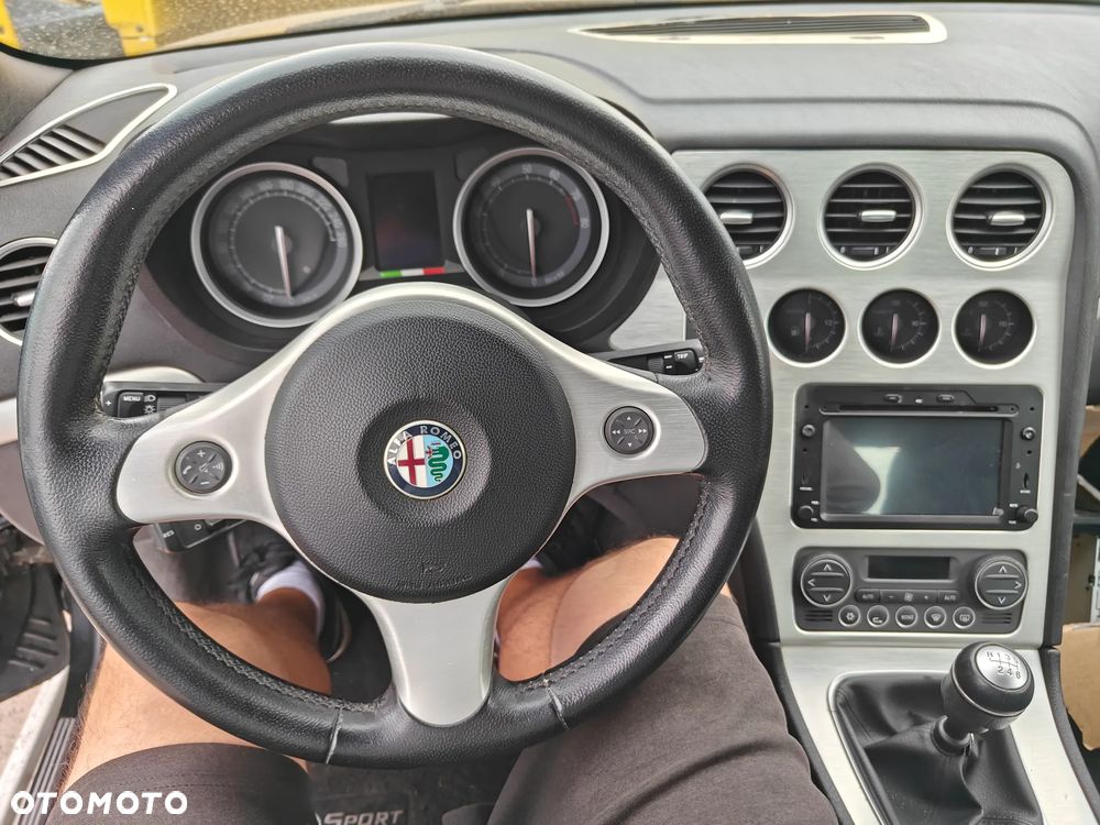 Alfa Romeo Spider 2.2 JTS 16V Exclusive - 17
