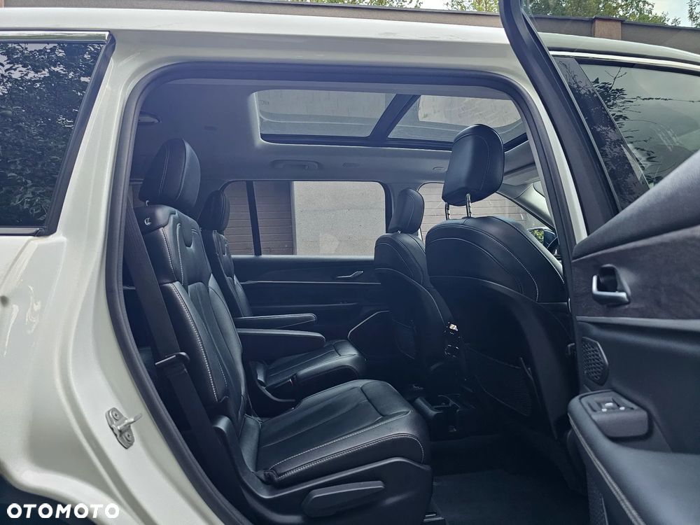 Jeep Grand Cherokee - 16
