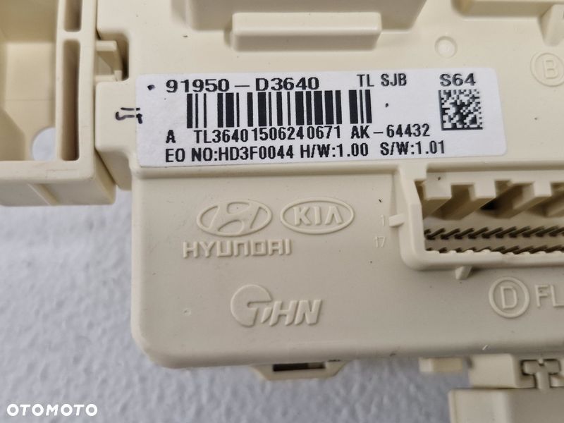 hyundai tucson iii 3 2.0 crdi skrzynka bezpieczników moduł sterownik 91950-d3640 - 2