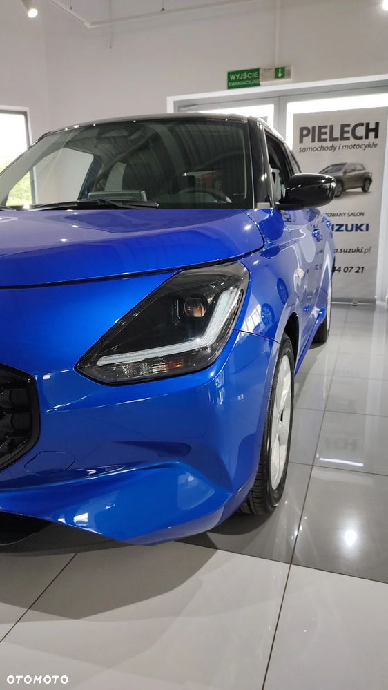 Suzuki Swift 1.2 Dualjet SHVS Premium Plus - 32