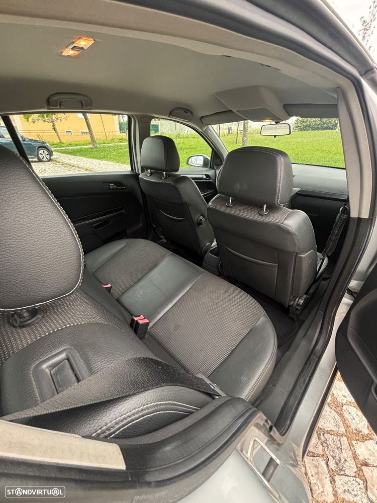 Opel Astra 1.3 CDTI Cosmo - 11