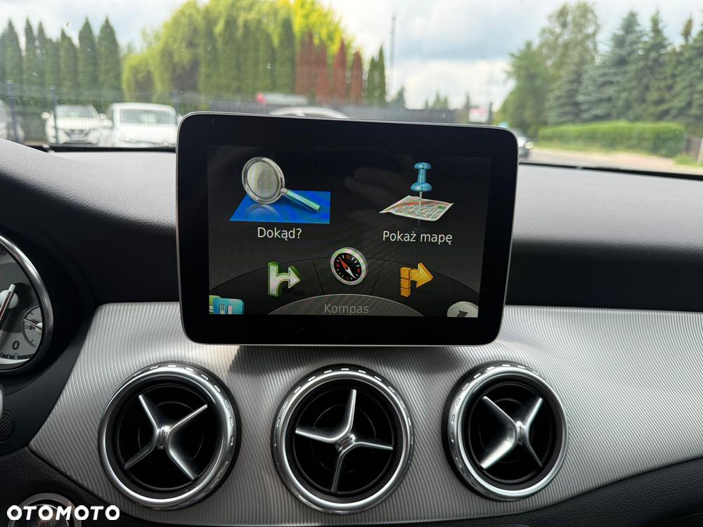 Mercedes-Benz GLA 200 7G-DCT Activity Edition - 26