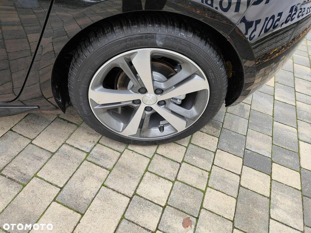 Peugeot 308 - 32