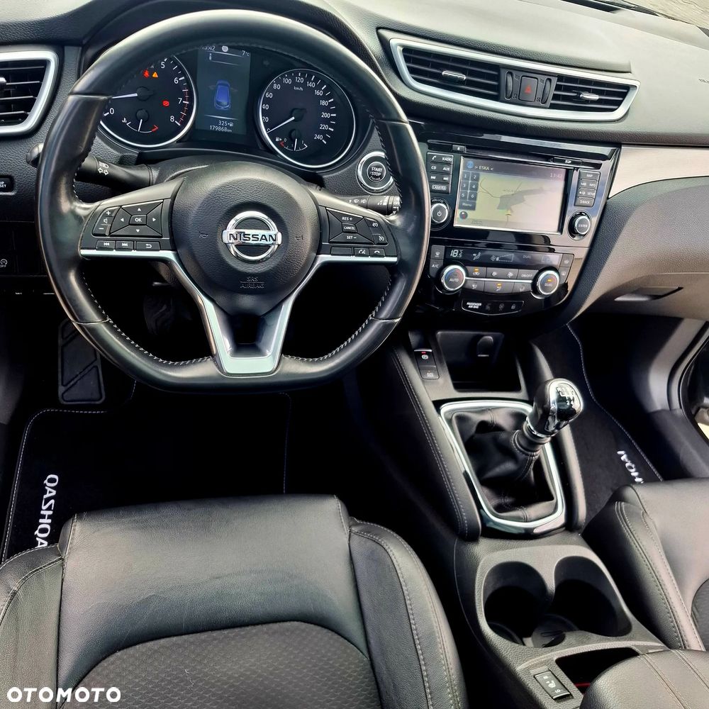 Nissan Qashqai 1.6 DIG-T 360 - 24