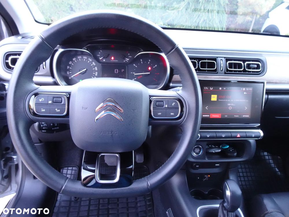 Citroën C3 1.2 PureTech Max EAT6 - 24