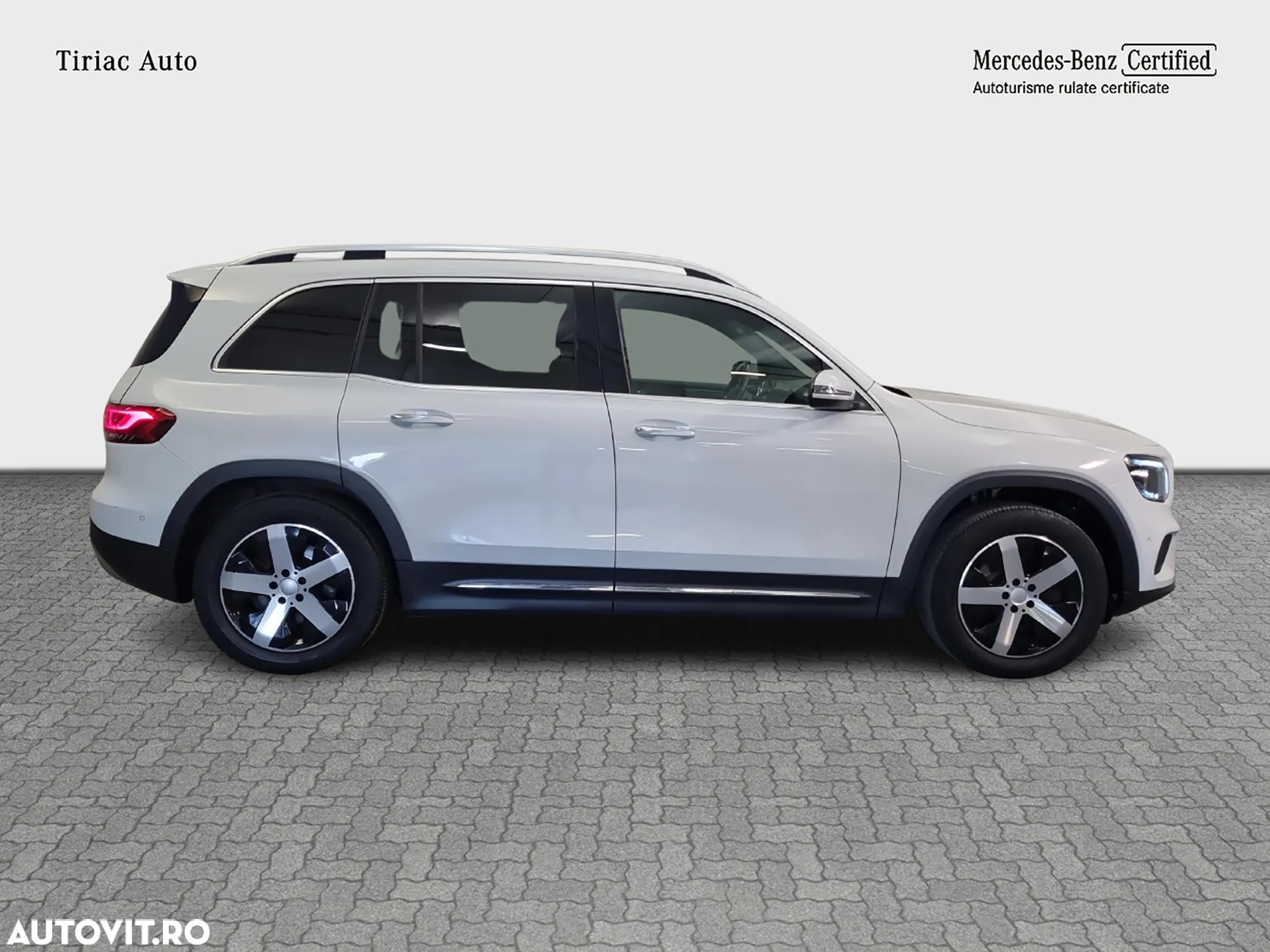 Mercedes-Benz GLB 220 d 4Matic 8G-DCT - 7