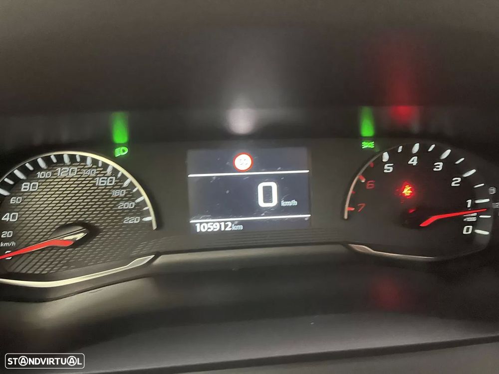 Peugeot 208 1.2 PureTech Active - 19