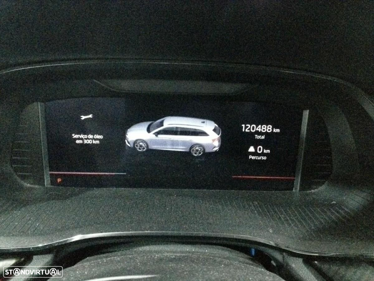 Skoda Octavia Break 1.4 TSi iV RS DSG - 5