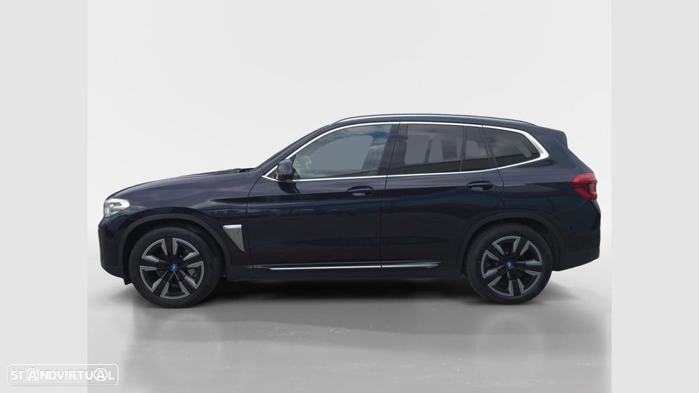 BMW iX3 Inspiring - 9