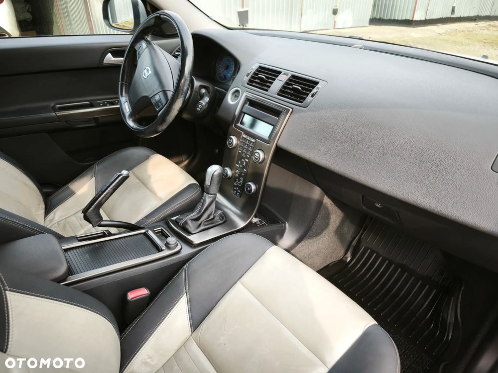 Volvo V50 2.0D R-Design Kinetic - 10