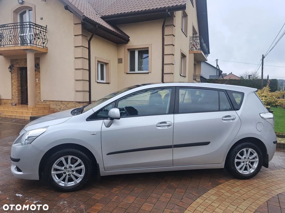 Toyota Verso 1.8 Prestige - 16