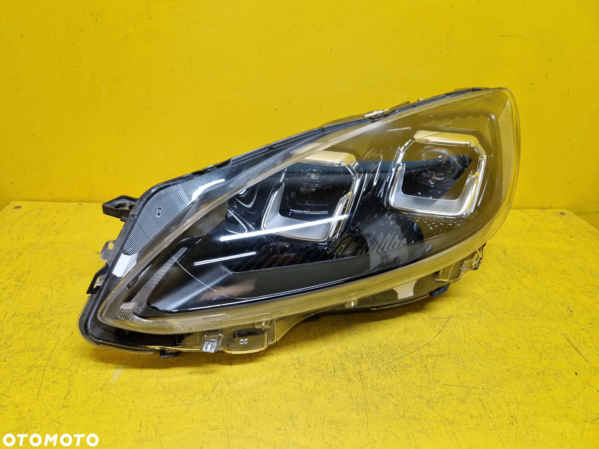 FORD KUGA MK3 LAMPA LEWA FULL LED LV4B-13E017 - 2