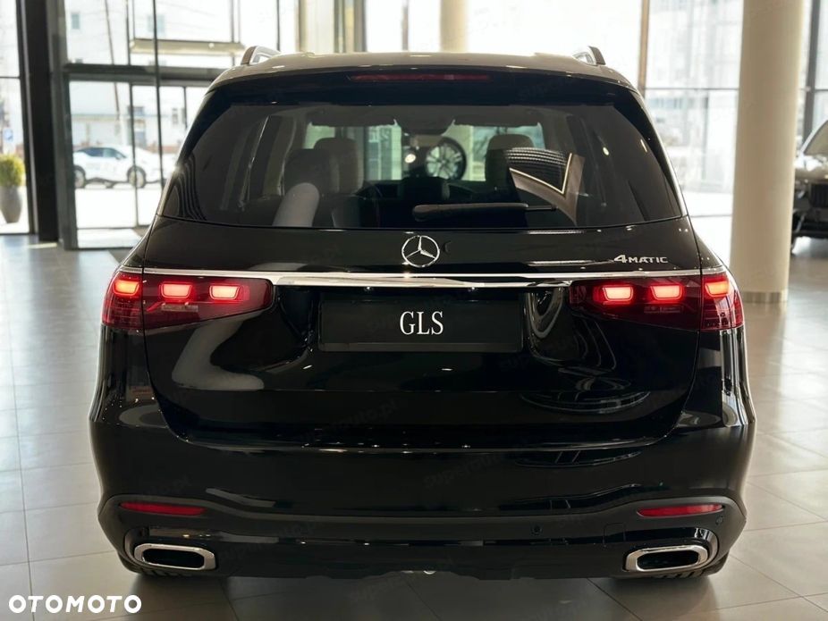 Mercedes-Benz GLS - 7