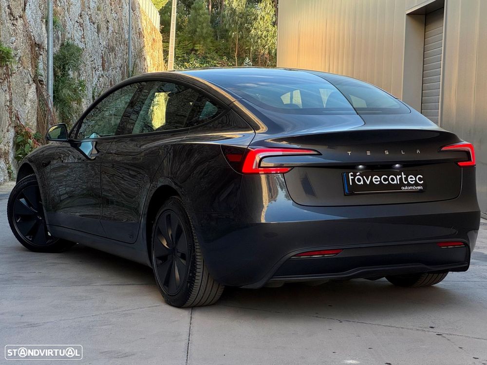 Tesla Model 3 Tração Traseira Premium - 22