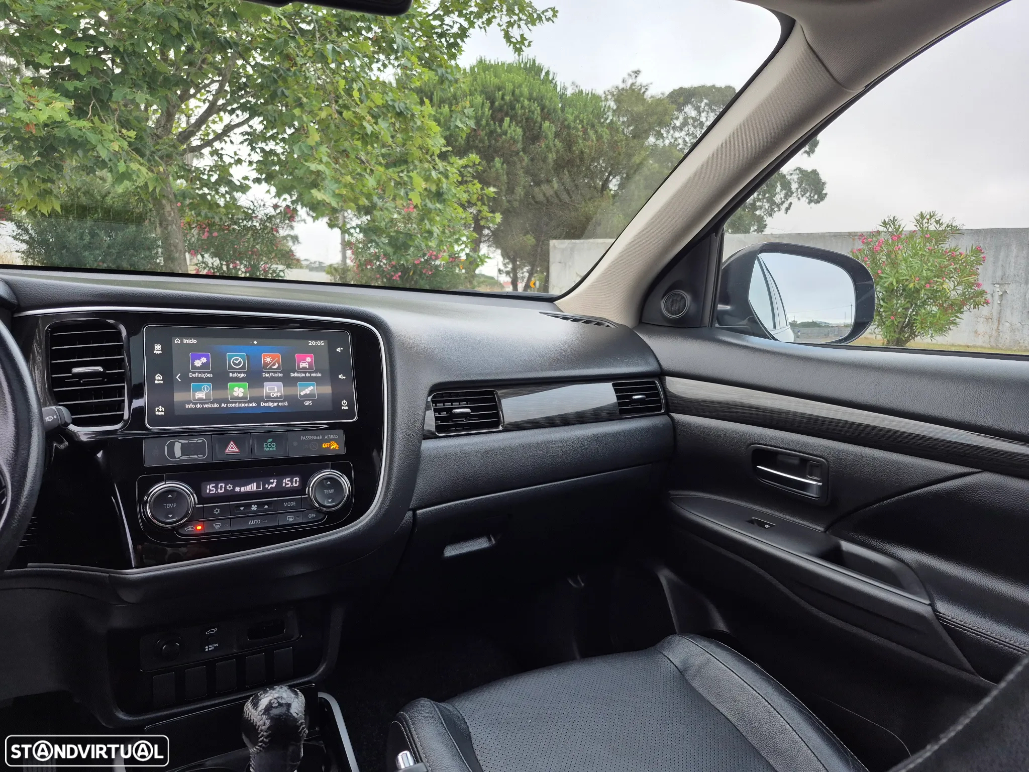 Mitsubishi Outlander 2.2 DI-D Instyle Navi - 15