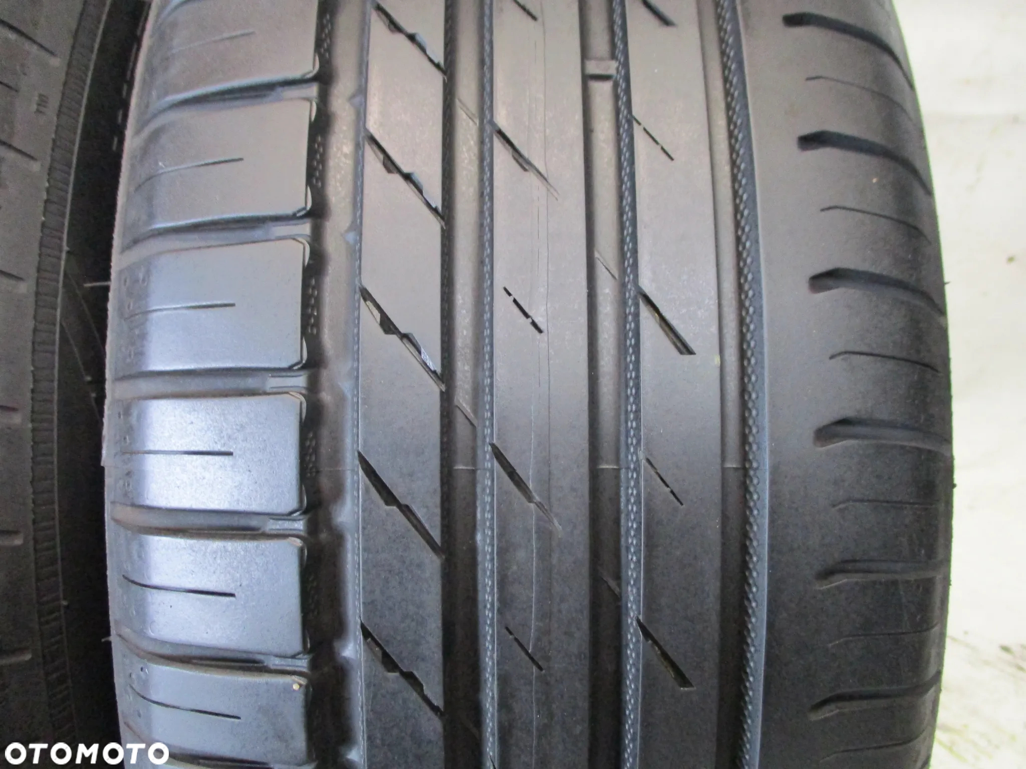 OPONY 205 60 15 91V NOKIAN - LATO - 3